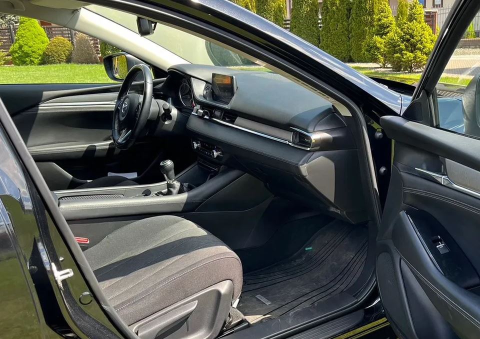Image_Mazda6sky03