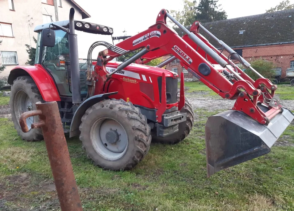 MASSEYFERGUSON10