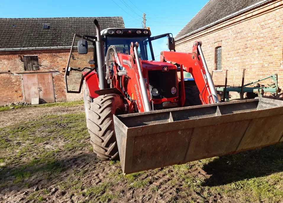 MASSEYFERGUSON11