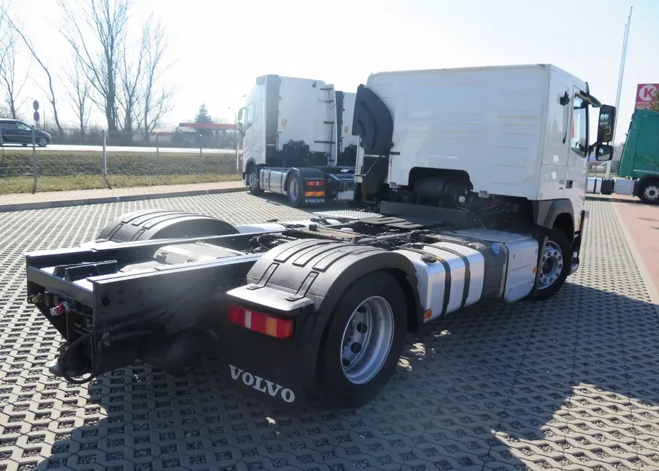 VOLVOFM08