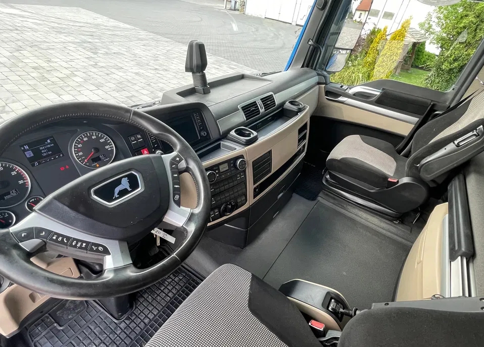 man18460tgx05