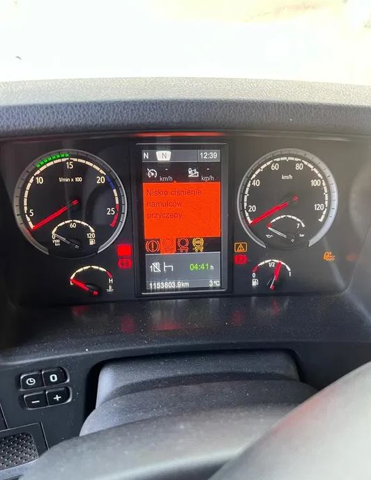 scaniar440_10