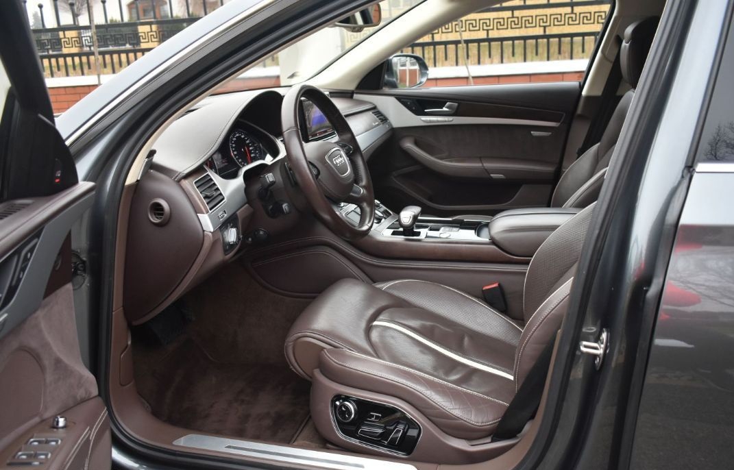 audi a8 11