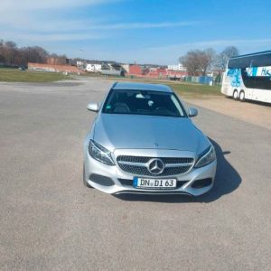 2015 Mercedes C220 Bluetec, automatic gear