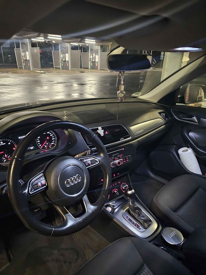 audi q3 14