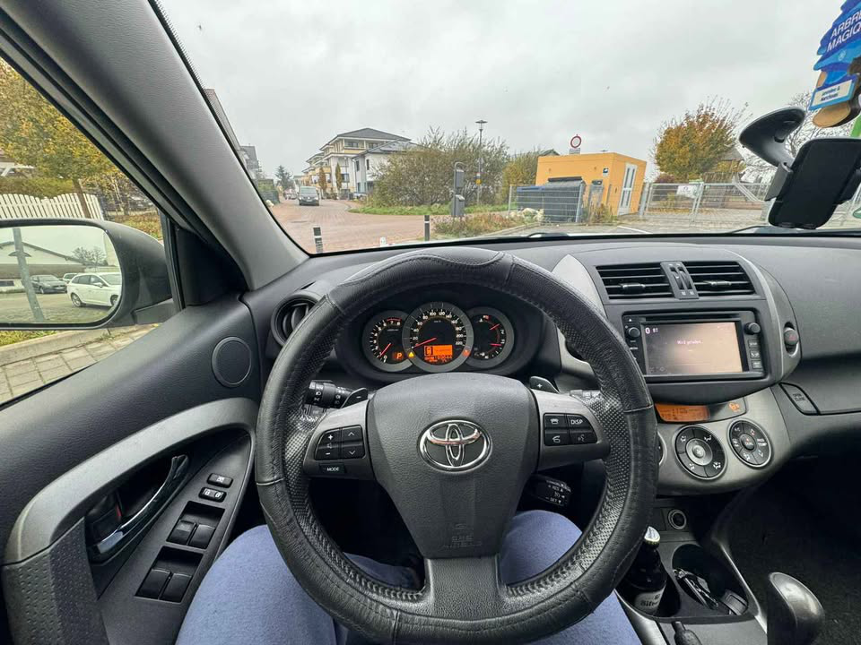 toyota 8
